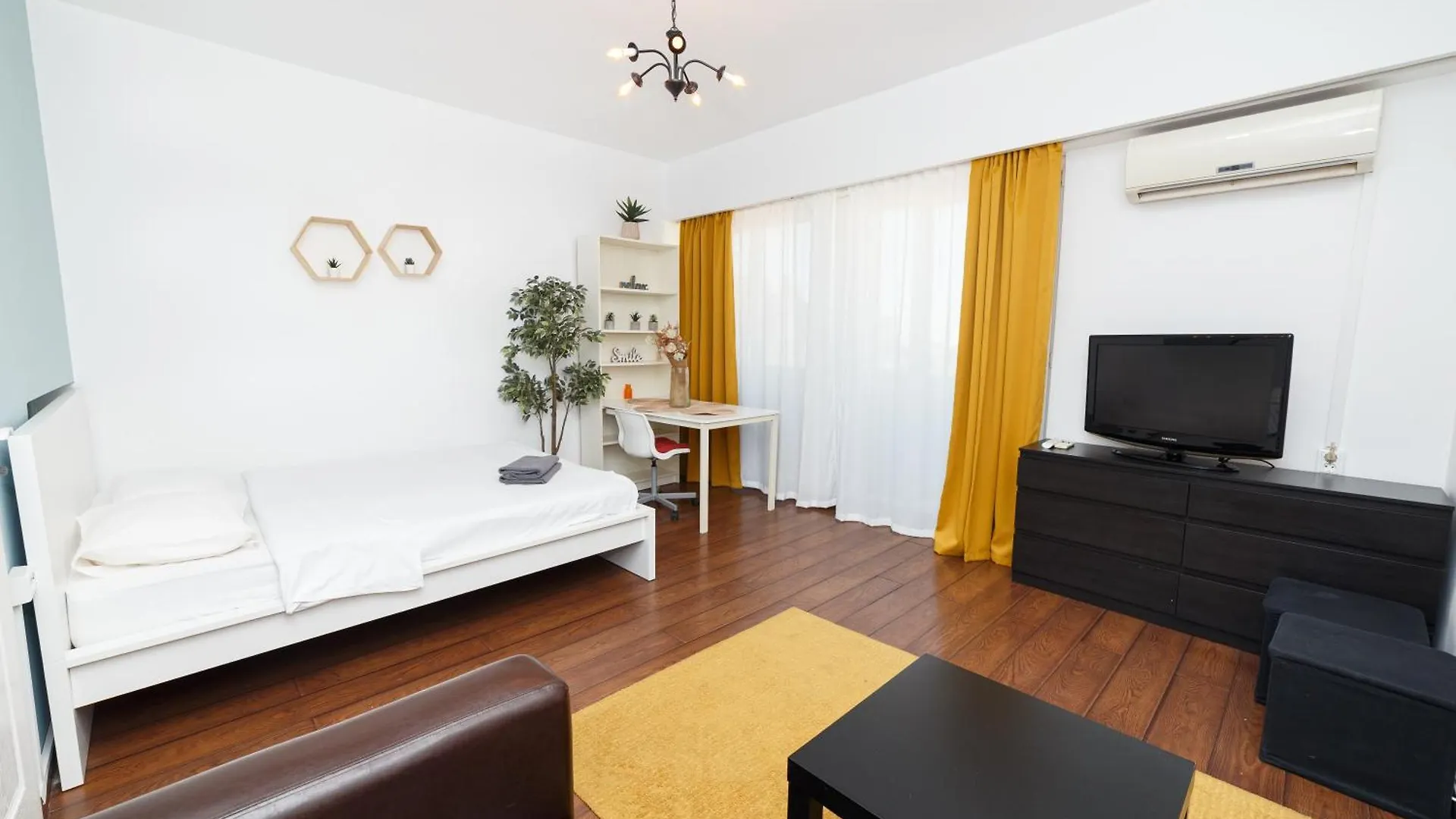 Color Apartments Nicolae Tonitza St Βουκουρέστι