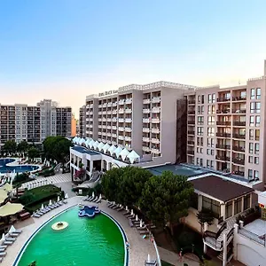 https://royal-beach-premium.sunnybeach-hotels.org