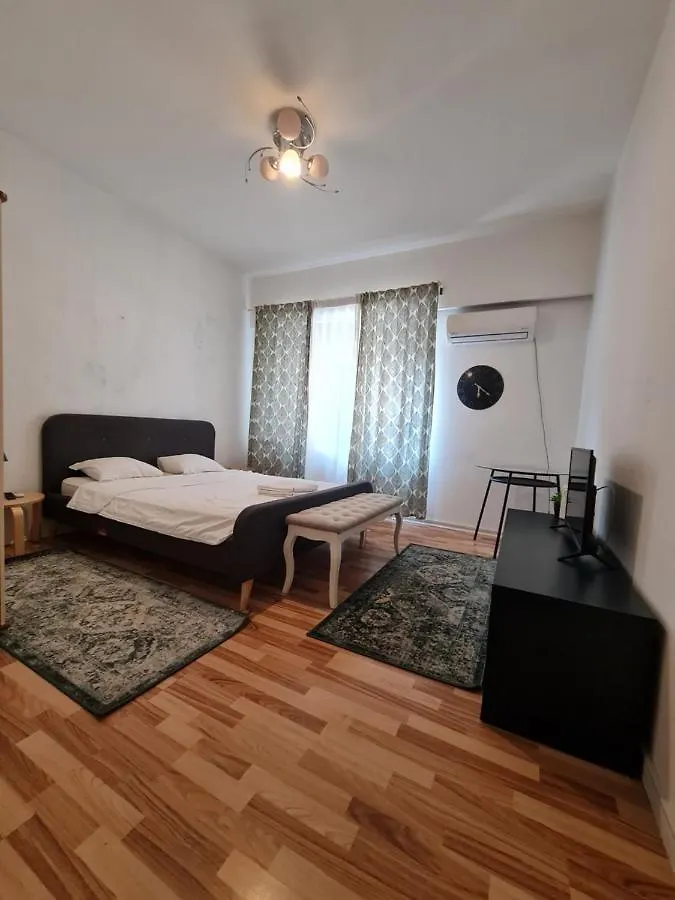 Color Apartments Nicolae Tonitza St Bucharest